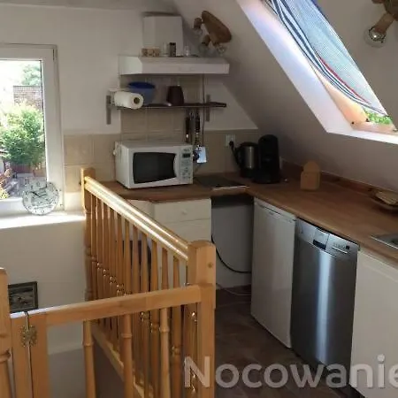 Appartement 2 Osobowy Na Poddaszu Z Lazienka I Dostepem Do Aneksu Kuchennego *